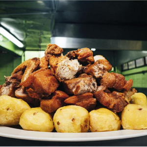 Fuente Familiar de Chicharrón